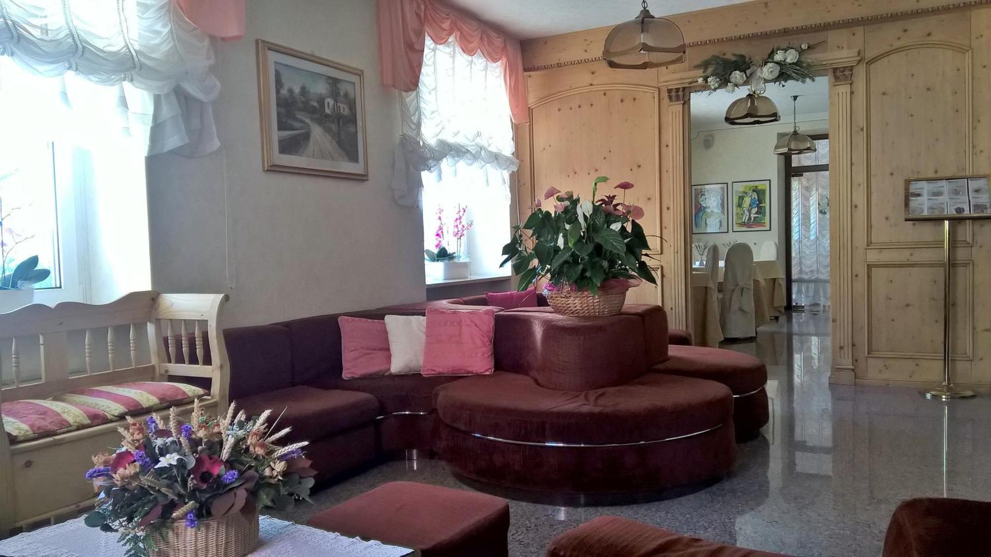 Albergo Stella Alpina Molveno Exteriér fotografie
