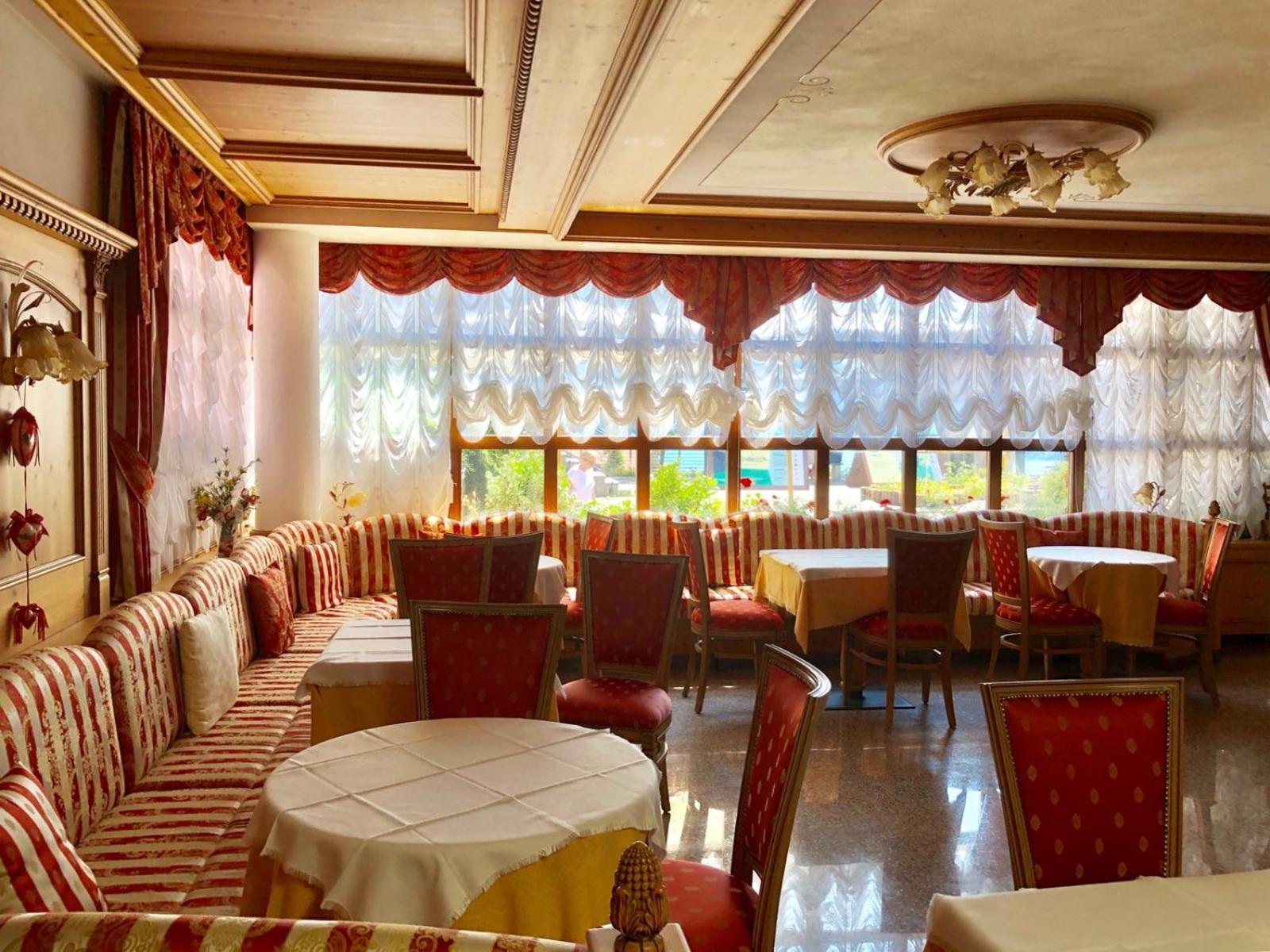 Albergo Stella Alpina Molveno Exteriér fotografie